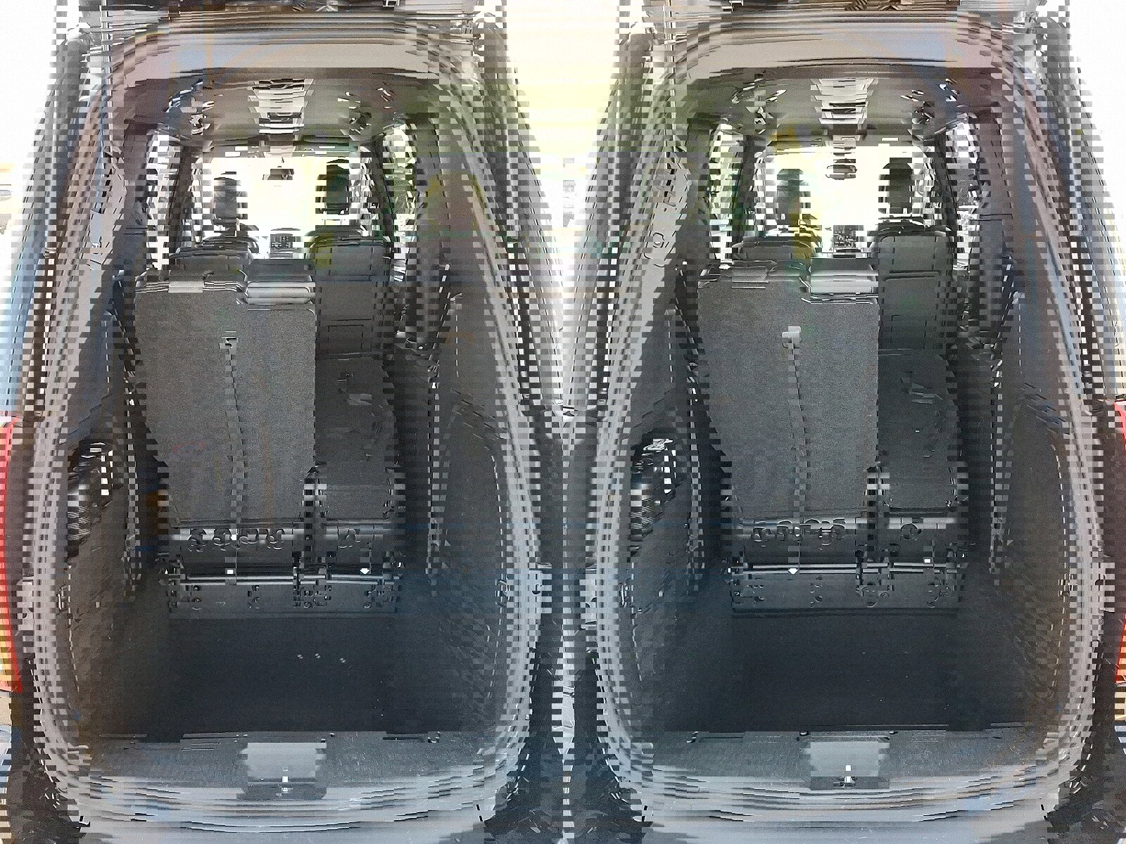 Used 2017 Dodge Grand Caravan SXT w/ Driver Convenience Group image 29