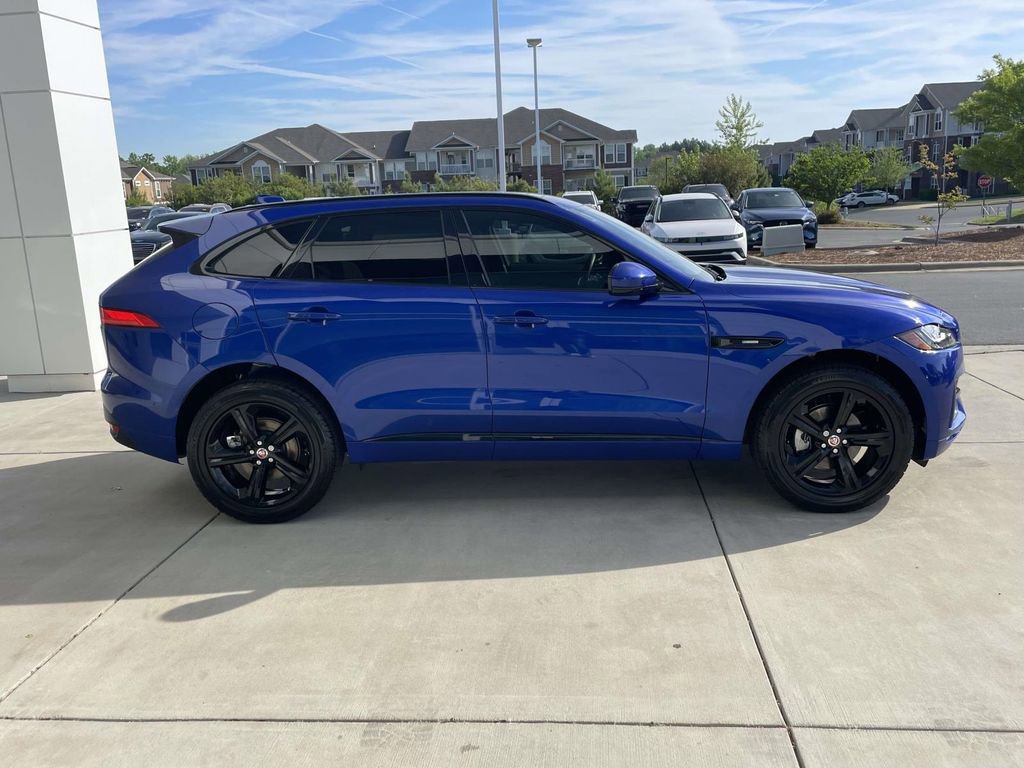 Used 2018 Jaguar F-PACE R-Sport image 5