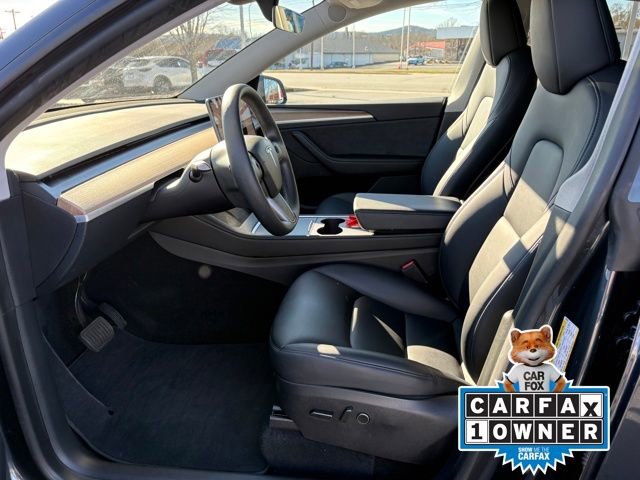 Used 2025 Tesla Model Y Long Range image 9