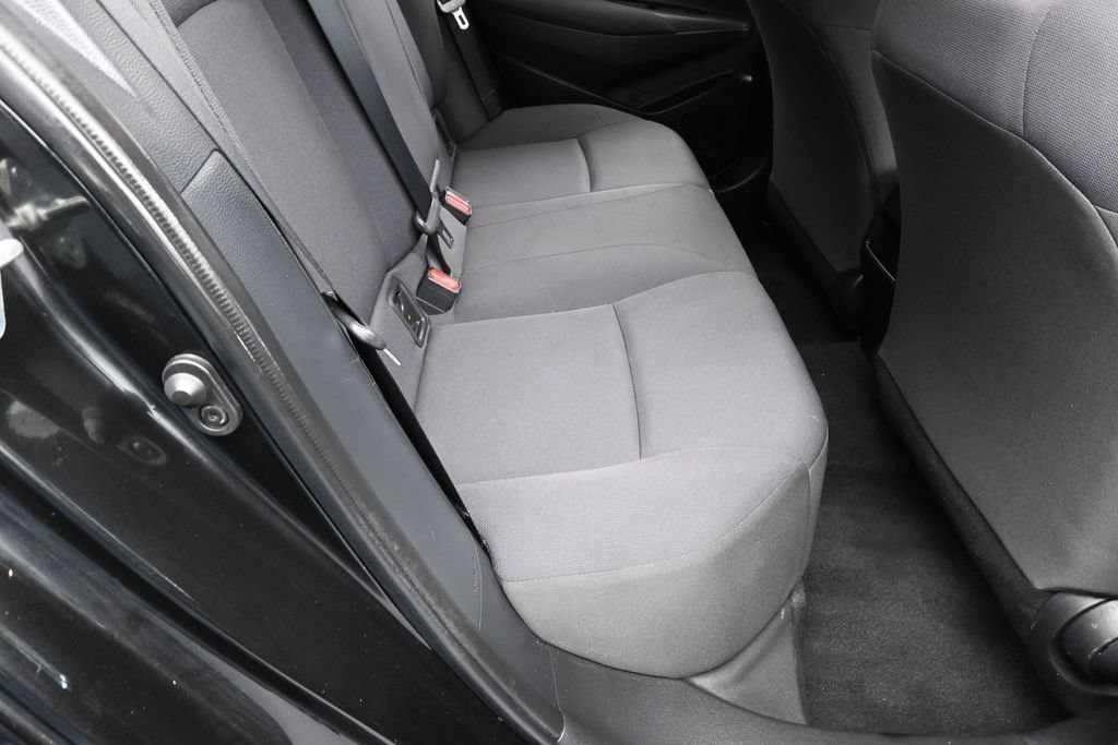 Used 2022 Toyota Corolla LE FWD image 36