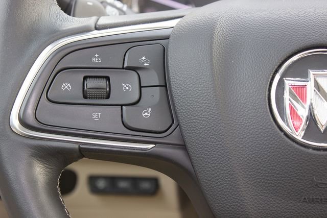 Used 2022 Buick Envision Avenir w/ Safety Package image 24