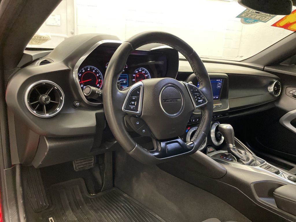 Used 2024 Chevrolet Camaro LT image 17