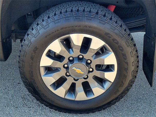 Certified 2024 Chevrolet Silverado 2500 Custom w/ Custom Value Package image 10