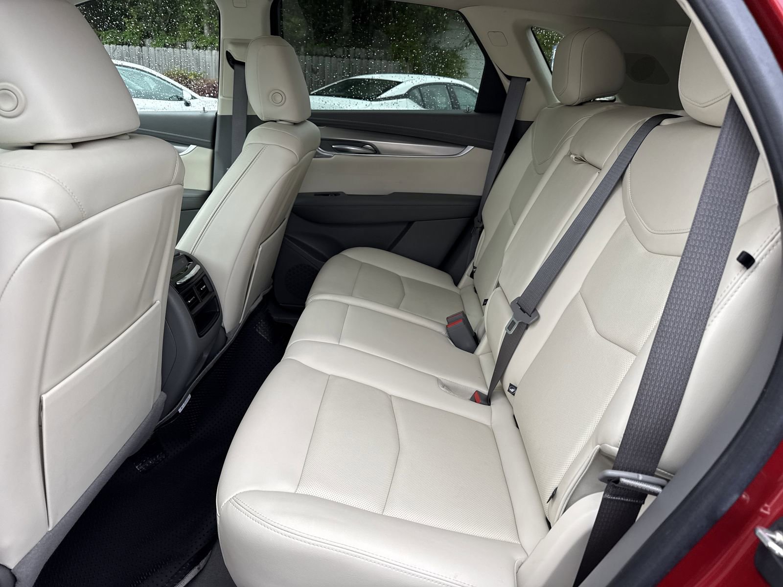 Used 2024 Cadillac XT5 Premium Luxury w/ LPO, Floor Liner Package image 10