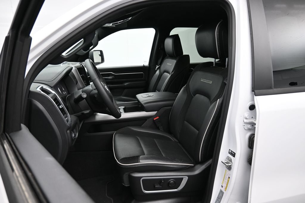 Used 2026 RAM 1500 Laramie AWD/4WD image 19