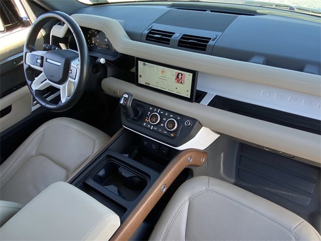 Used 2023 Land Rover Defender 110 S image 22