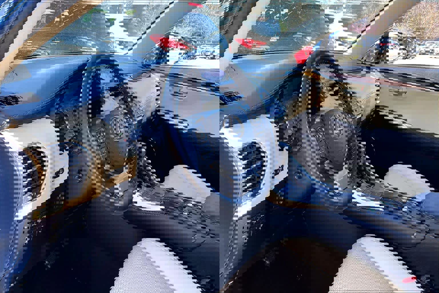 Used 2016 Lexus NX 300h FWD w/ Luxury Package image 15