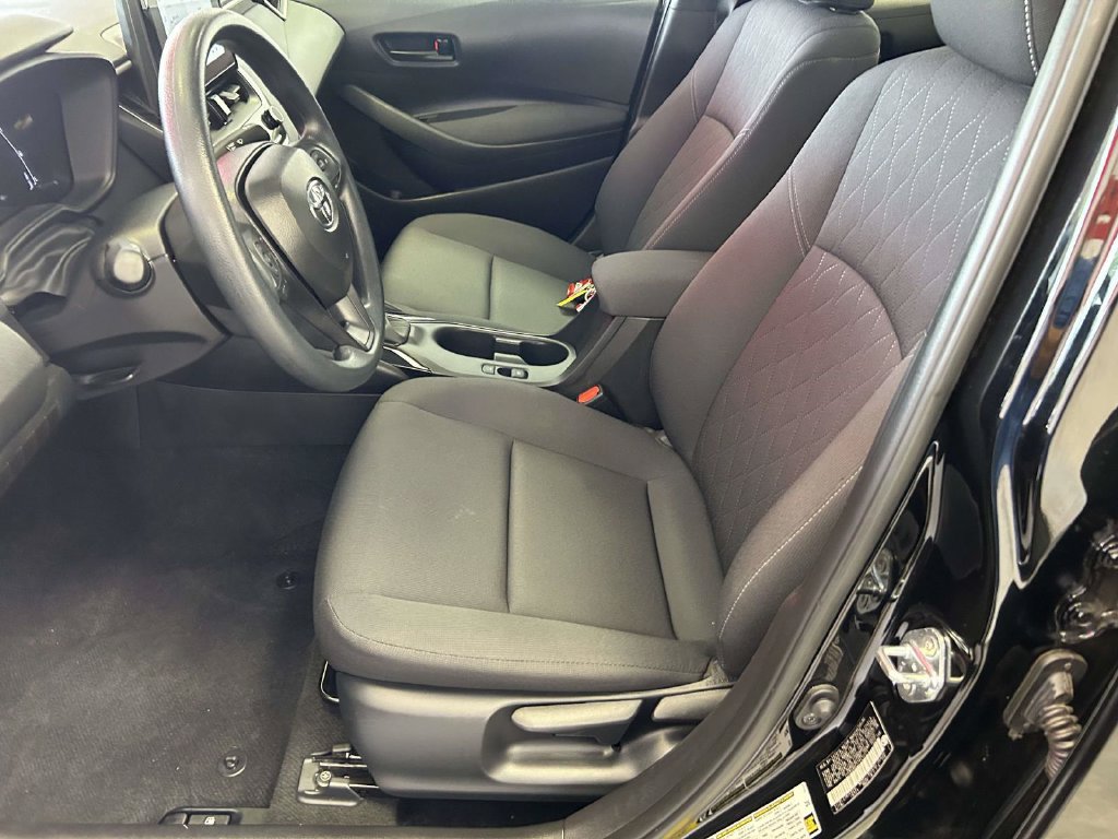 Used 2026 Toyota Corolla LE FWD image 12