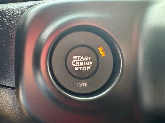 Used 2021 Jeep Wrangler Sport image 23