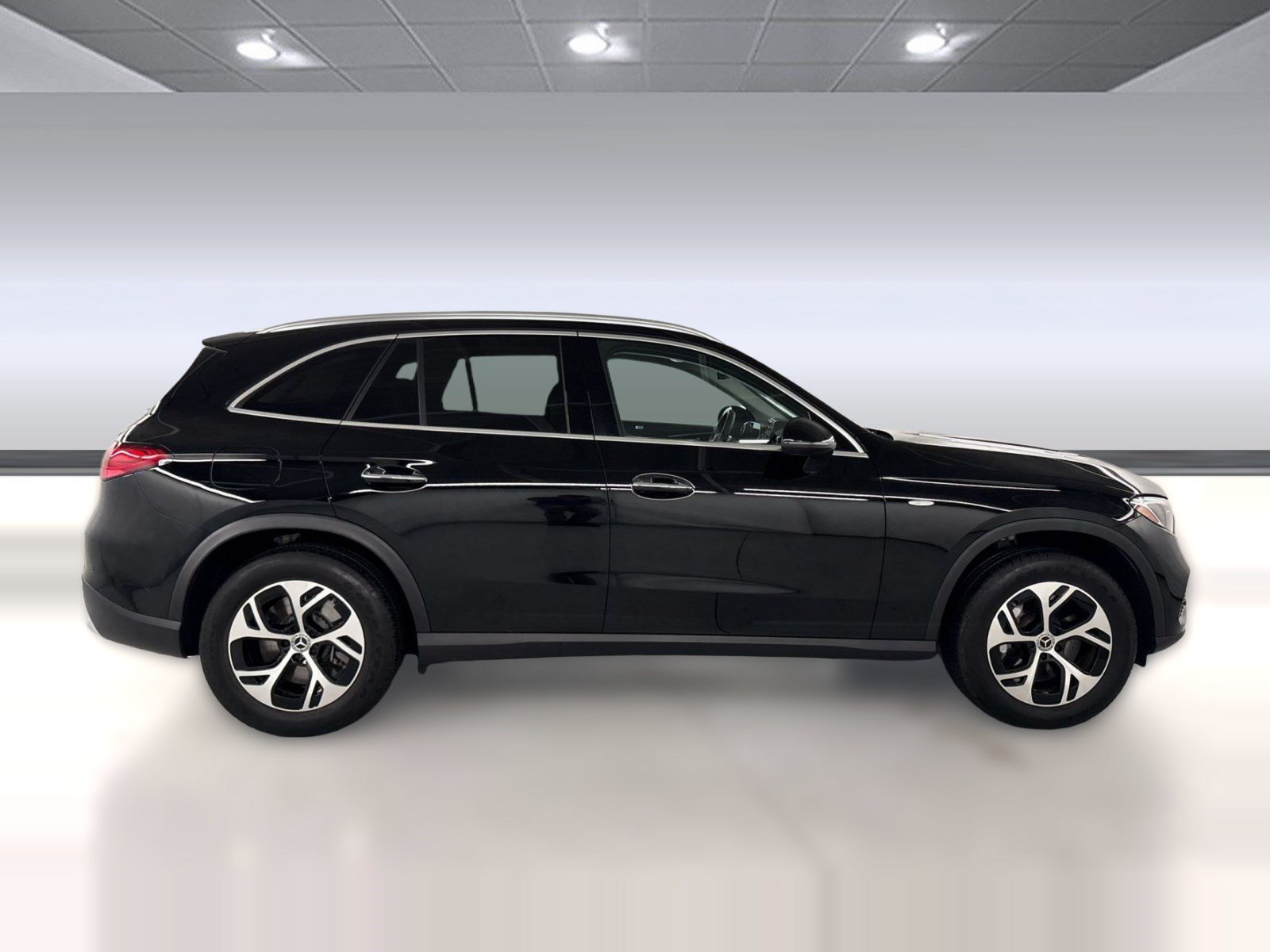 Certified 2025 Mercedes-Benz GLC 350e 4MATIC image 8