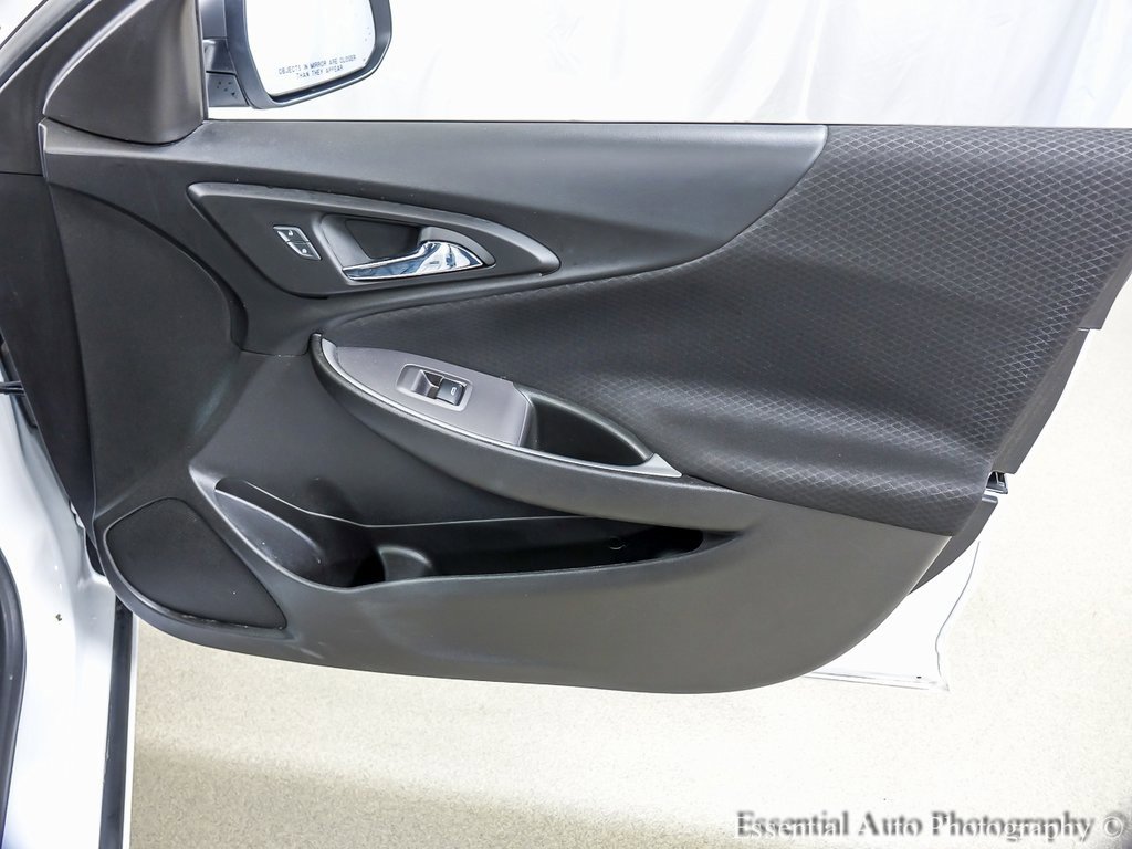 Used 2024 Chevrolet Malibu LT image 23