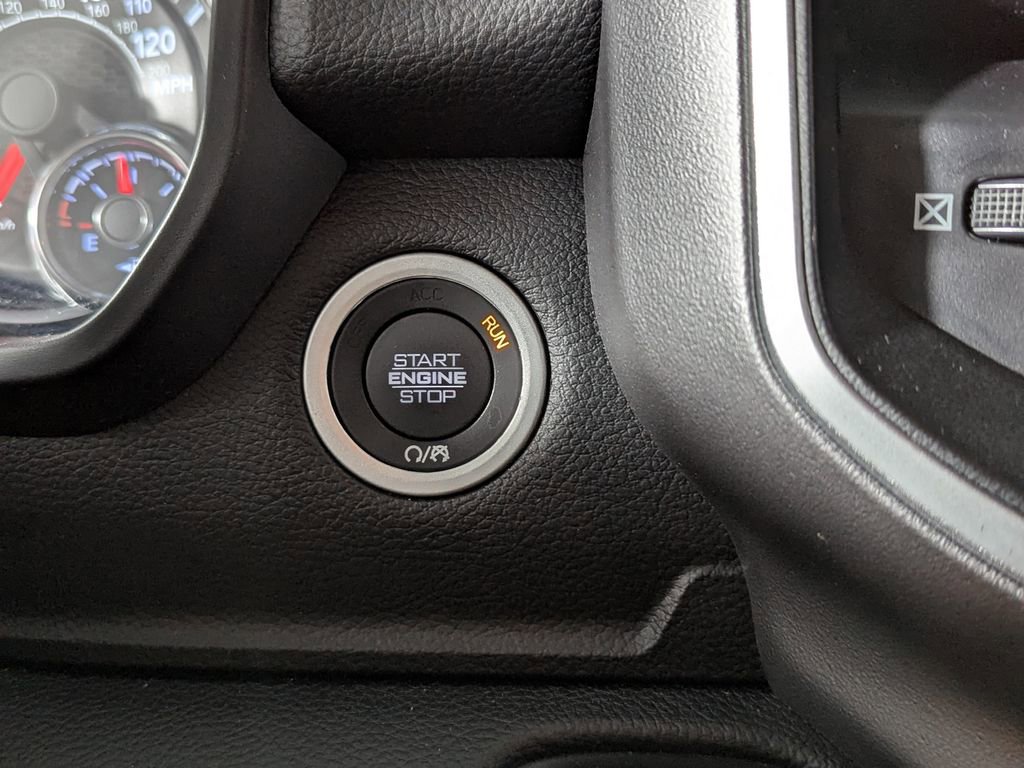 Used 2021 RAM 1500 Big Horn image 36