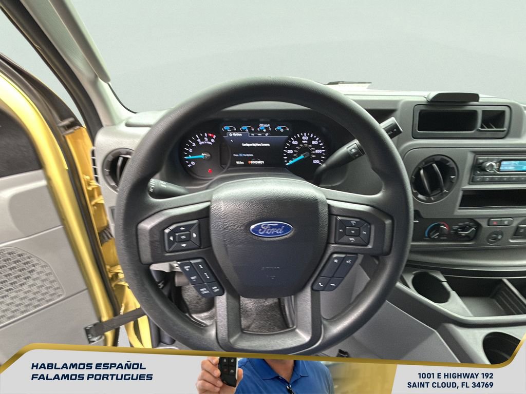 Used 2022 Ford E-450 and Econoline 450 Super Duty image 26
