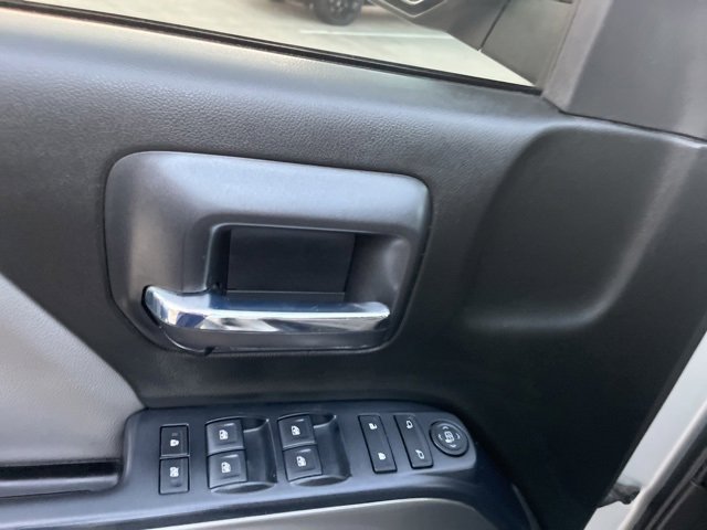 Used 2018 Chevrolet Silverado 1500 LT w/ Texas Edition image 14