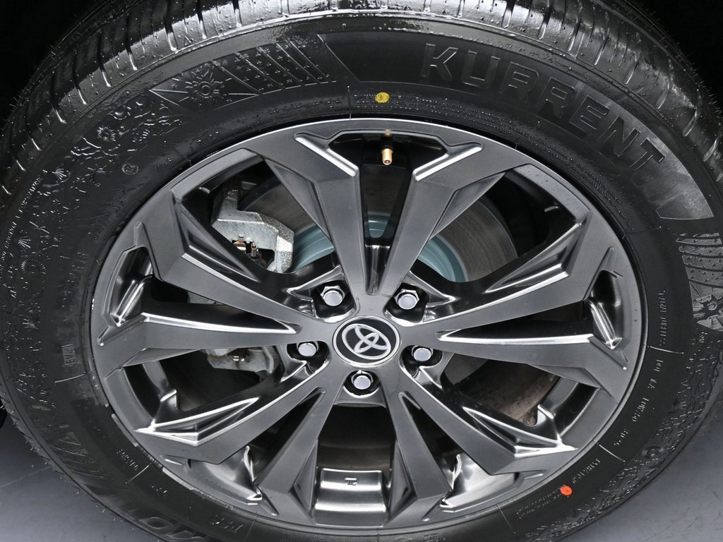 Used 2023 Toyota RAV4 Limited image 40