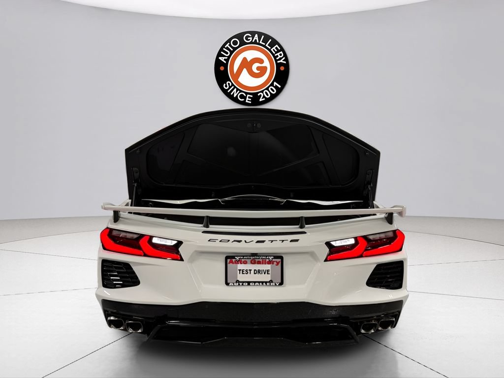 Used 2026 Chevrolet Corvette Stingray Premium Conv w/ Z51 Performance Package RWD image 4