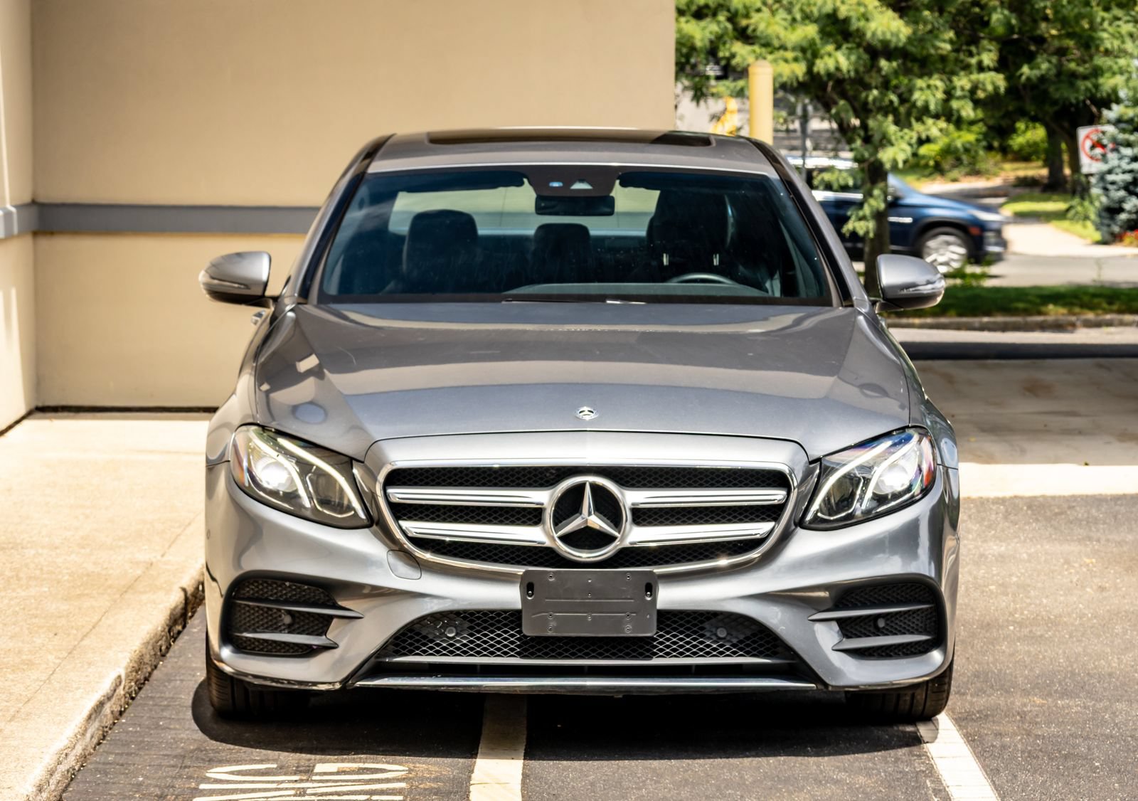 Used 2018 Mercedes-Benz E 300 4MATIC video 2