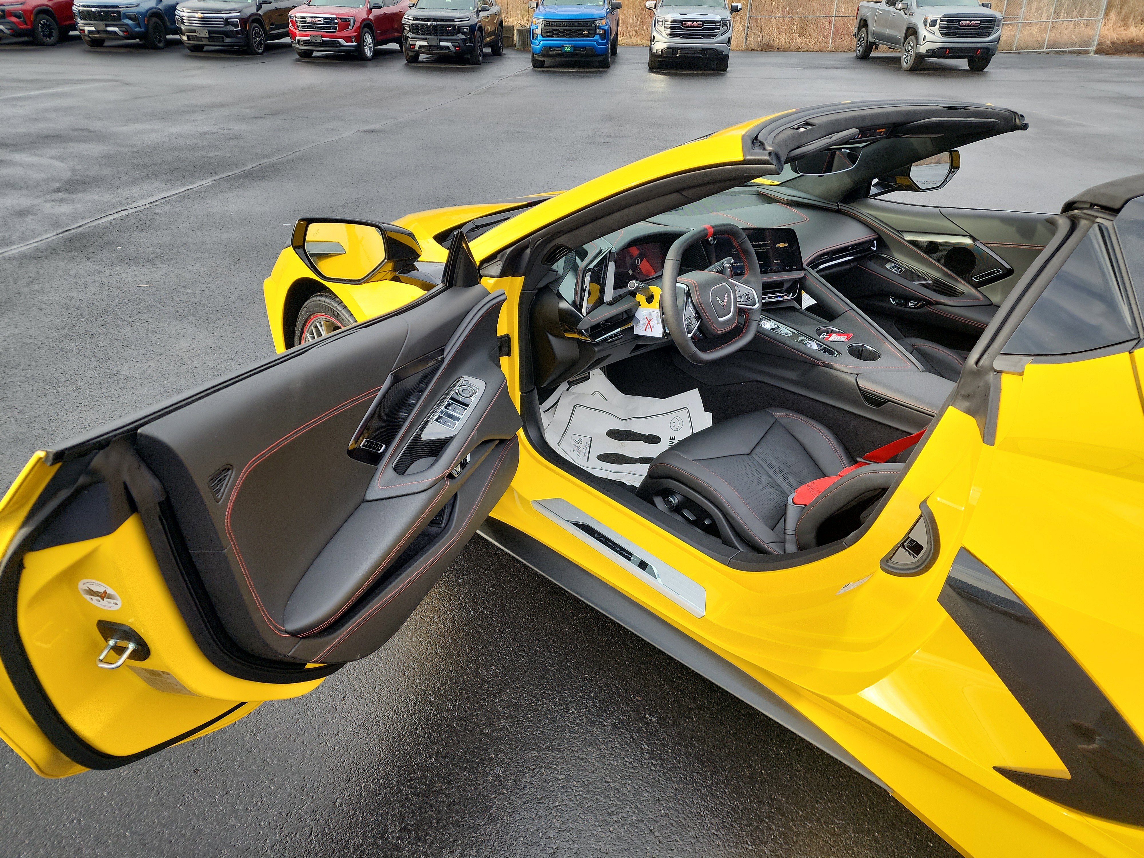 New 2026 Chevrolet Corvette Stingray Premium Conv w/ Z51 Performance Package image 10