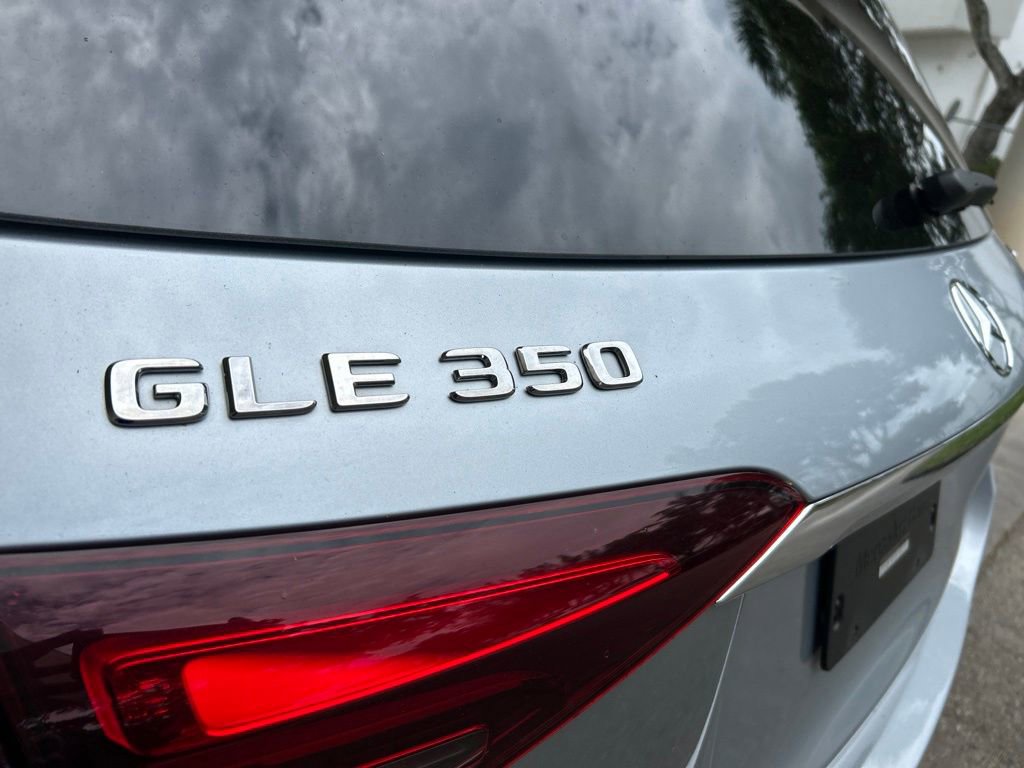 Used 2025 Mercedes-Benz GLE 350 4MATIC image 17