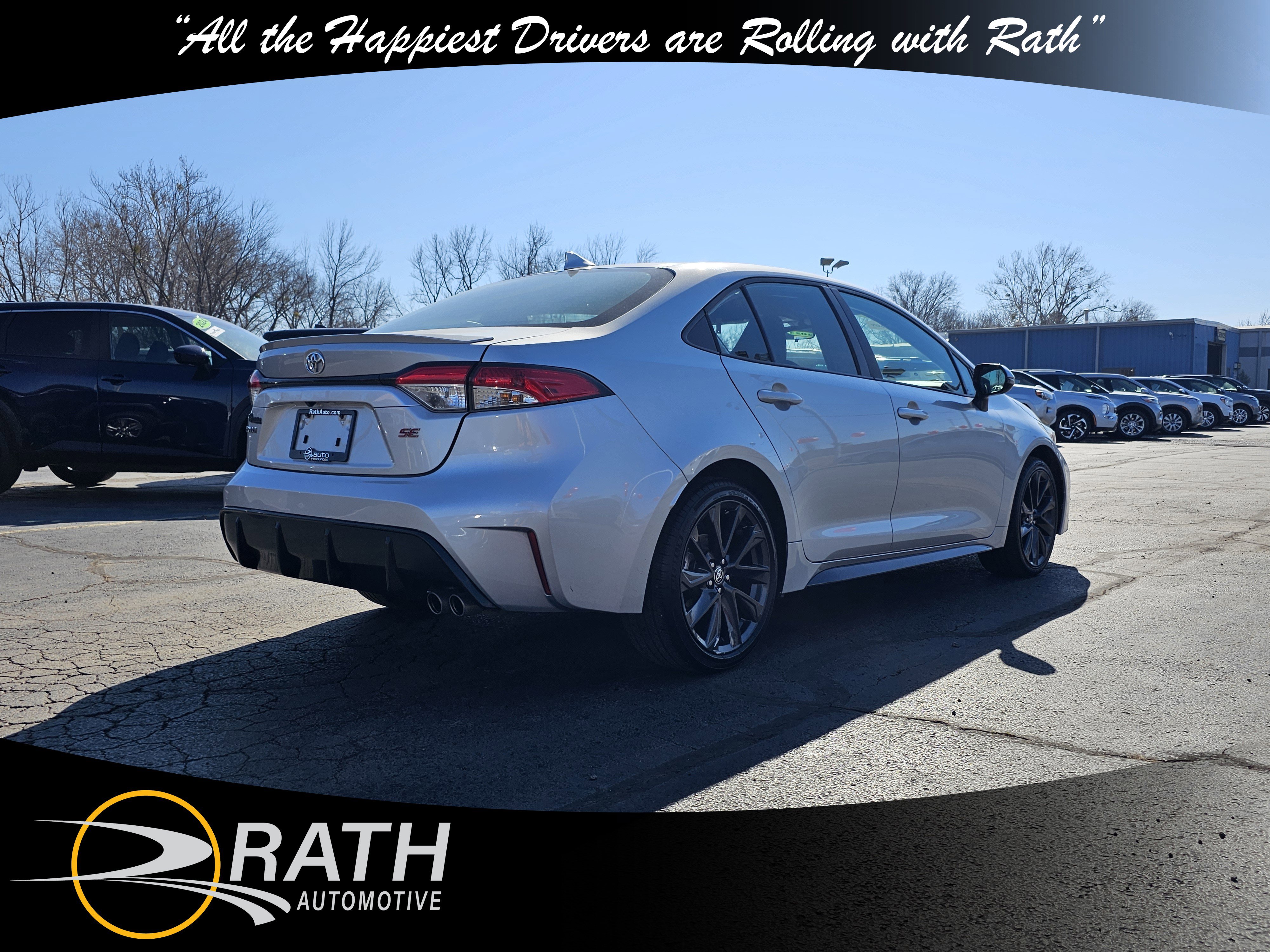 Used 2024 Toyota Corolla SE image 6