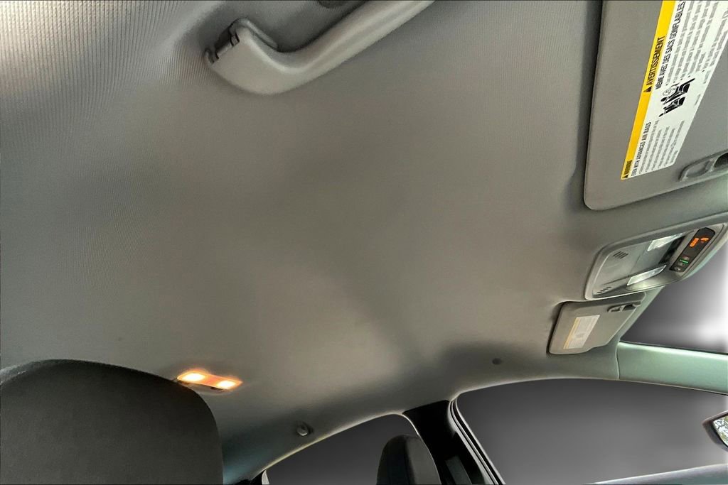 Used 2024 Chevrolet Malibu LT image 25