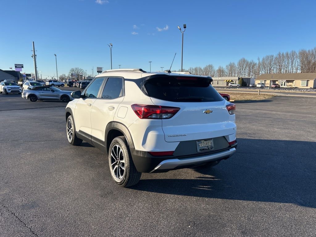Used 2025 Chevrolet TrailBlazer LT image 6