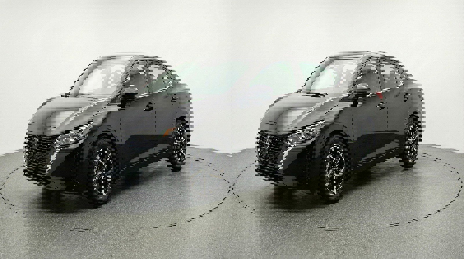 Used 2025 Nissan Sentra SV image 3