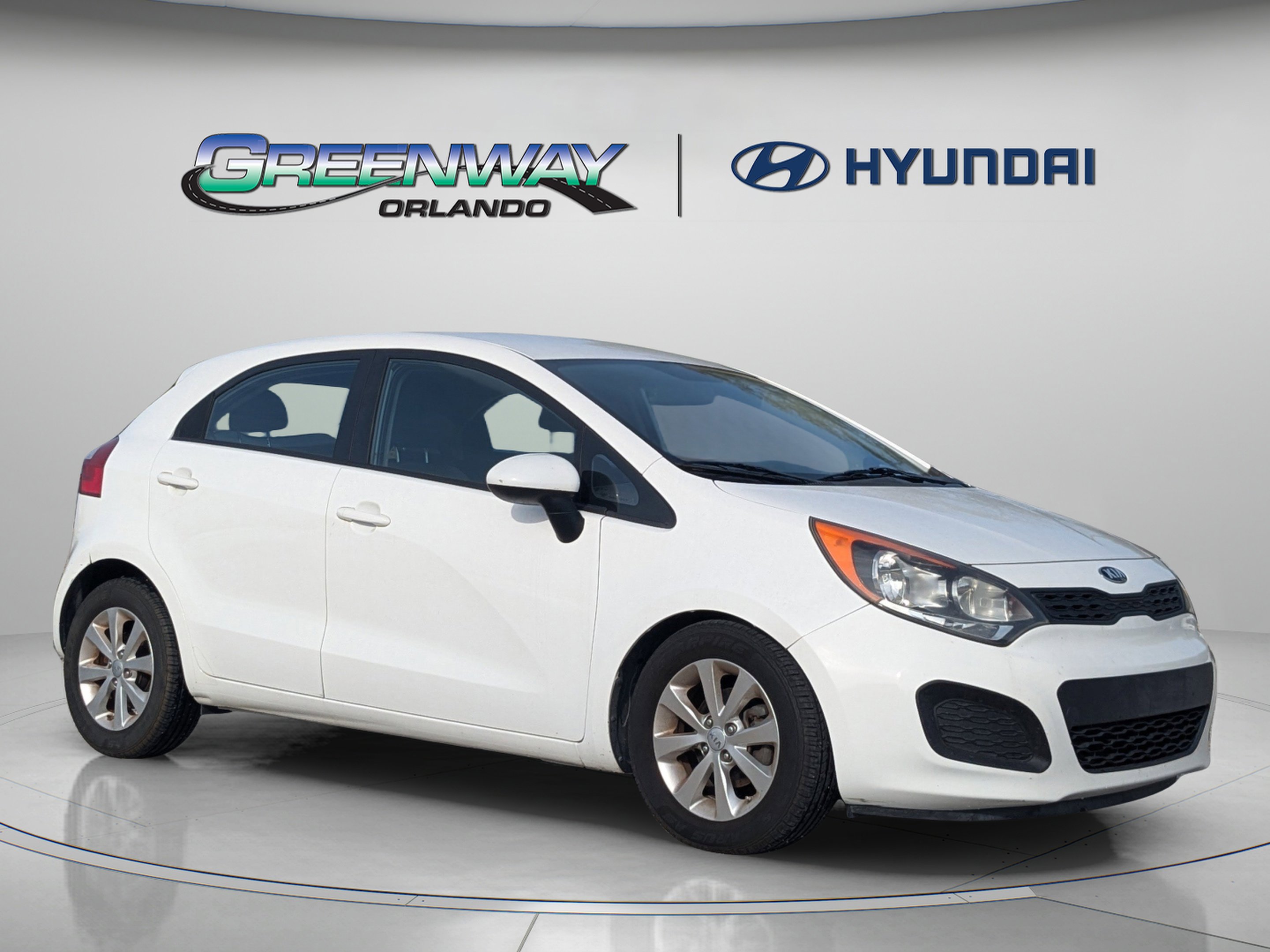 Used 2013 Kia Rio LX FWD image 1