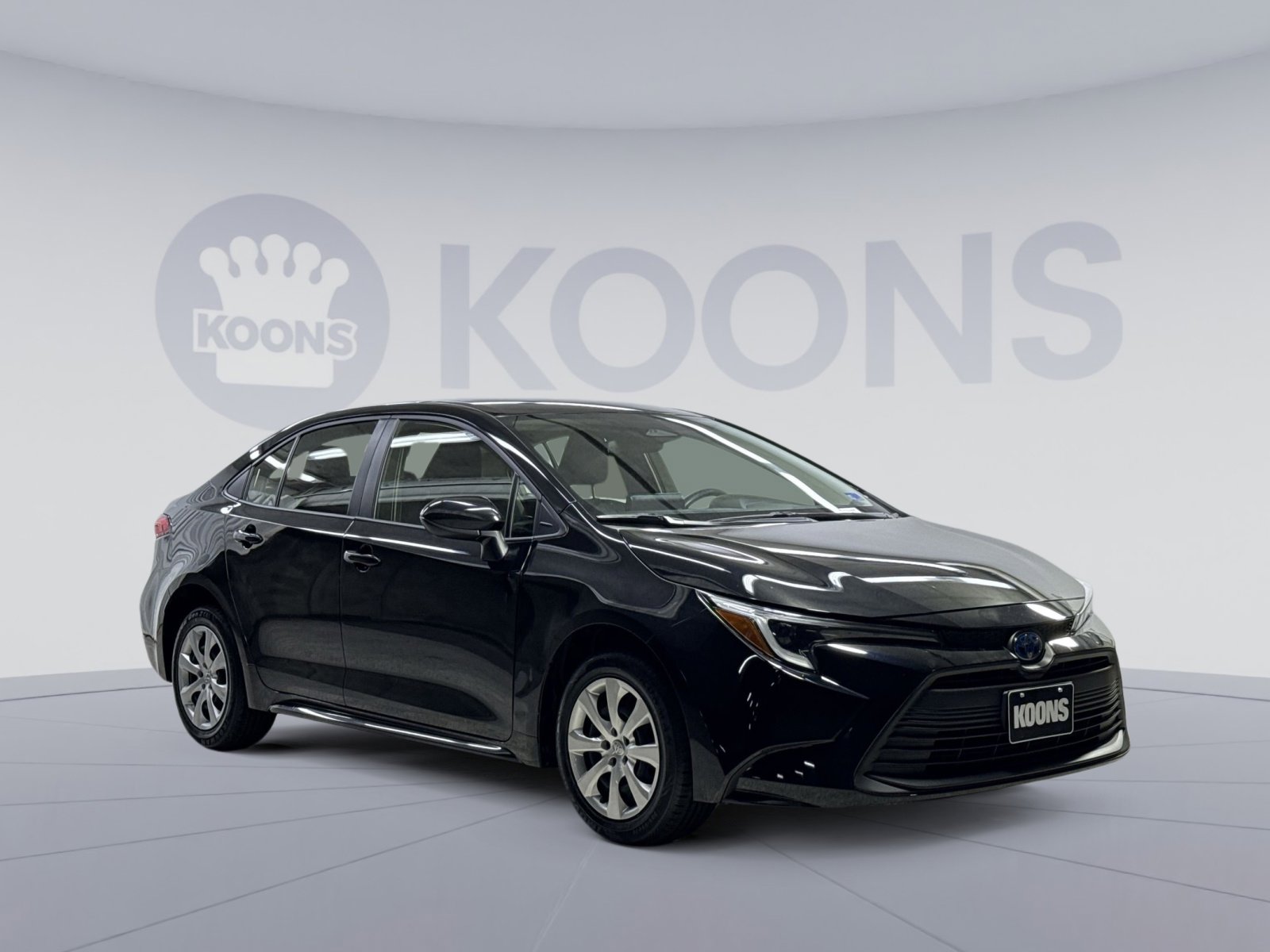 Used 2025 Toyota Corolla LE image 22