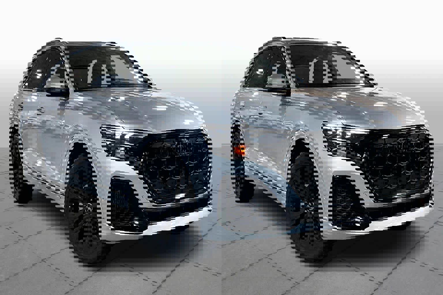 Used 2024 Audi Q8 Premium Plus w/ Premium Plus Package image 2
