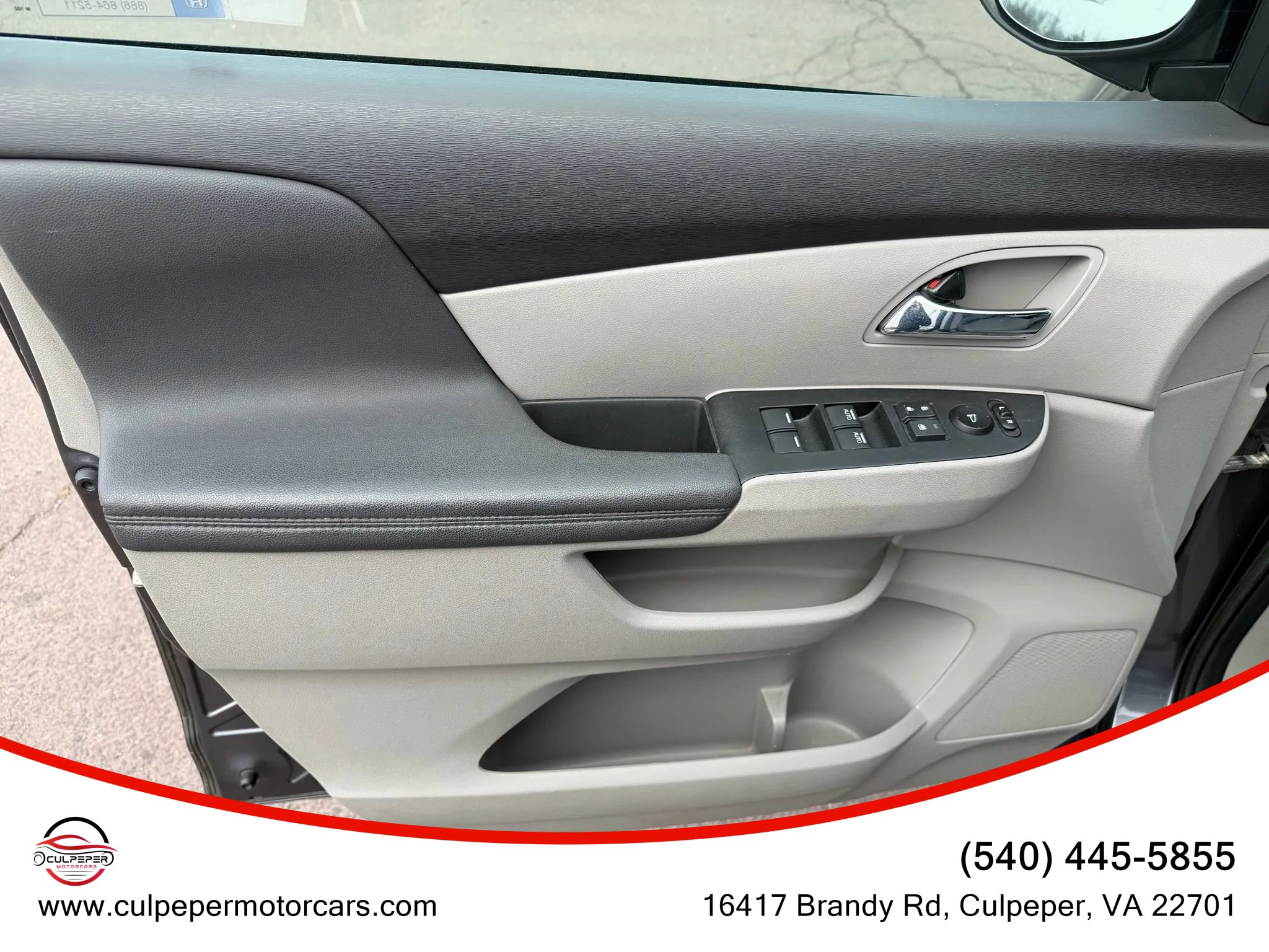 Used 2016 Honda Odyssey SE image 9