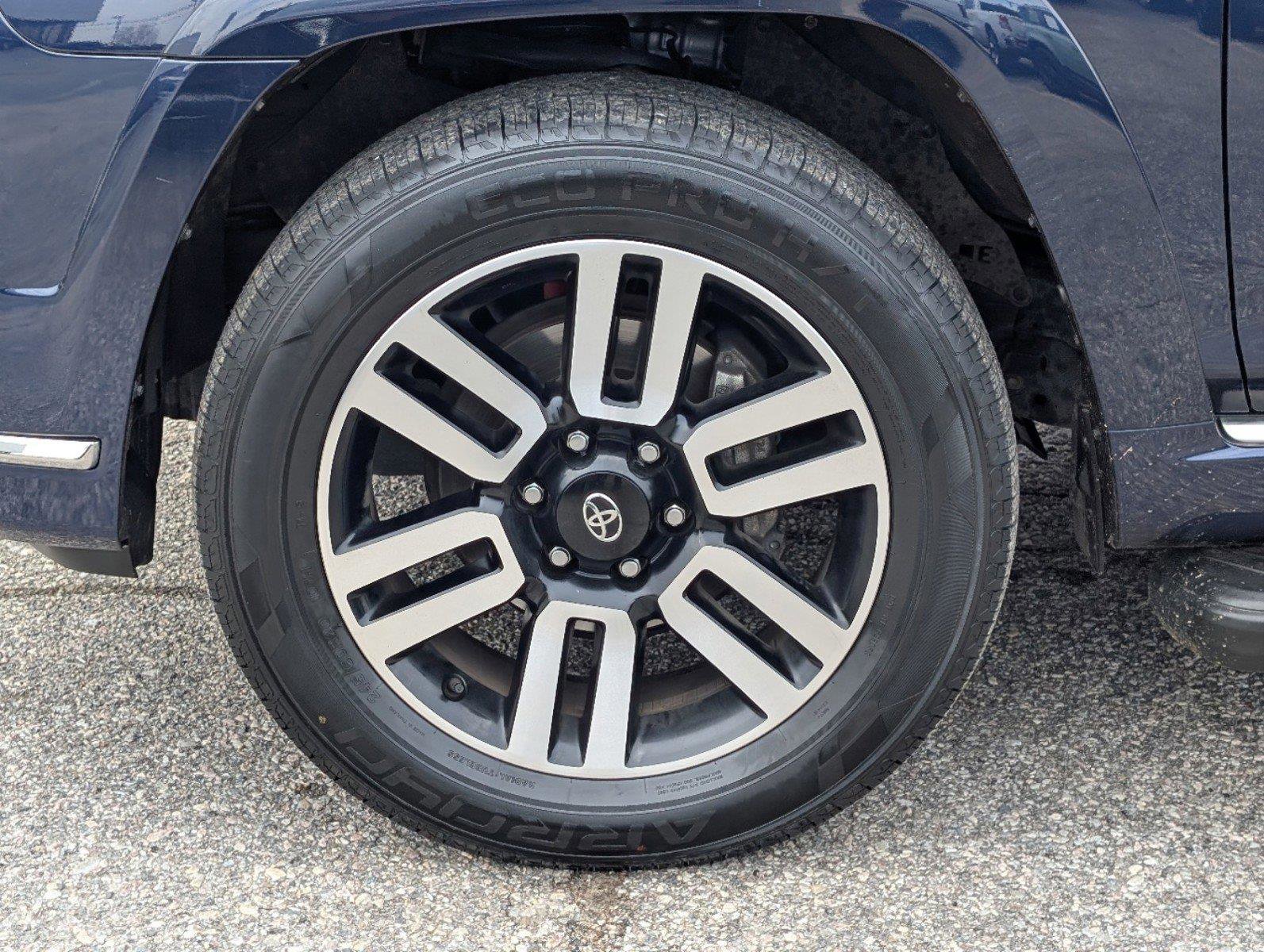 Used 2022 Toyota 4Runner Limited image 9