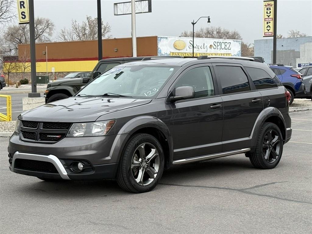 Used 2015 Dodge Journey Crossroad w/ Flexible Seating Group FWD image 3