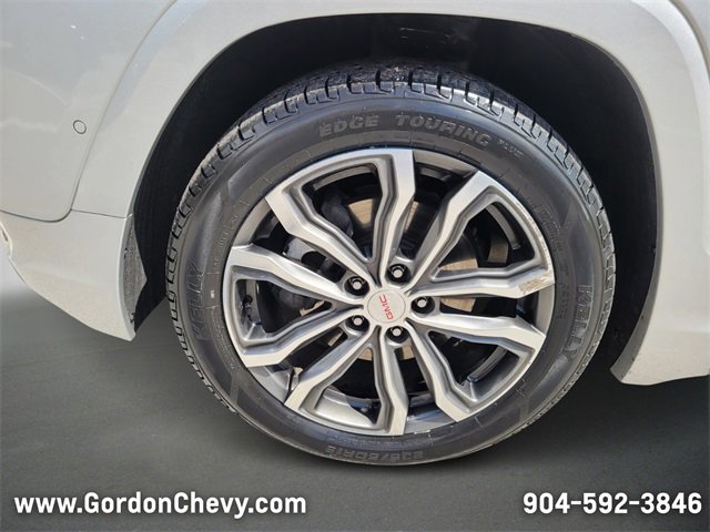 Used 2020 GMC Terrain Denali w/ Denali Premium Package image 10