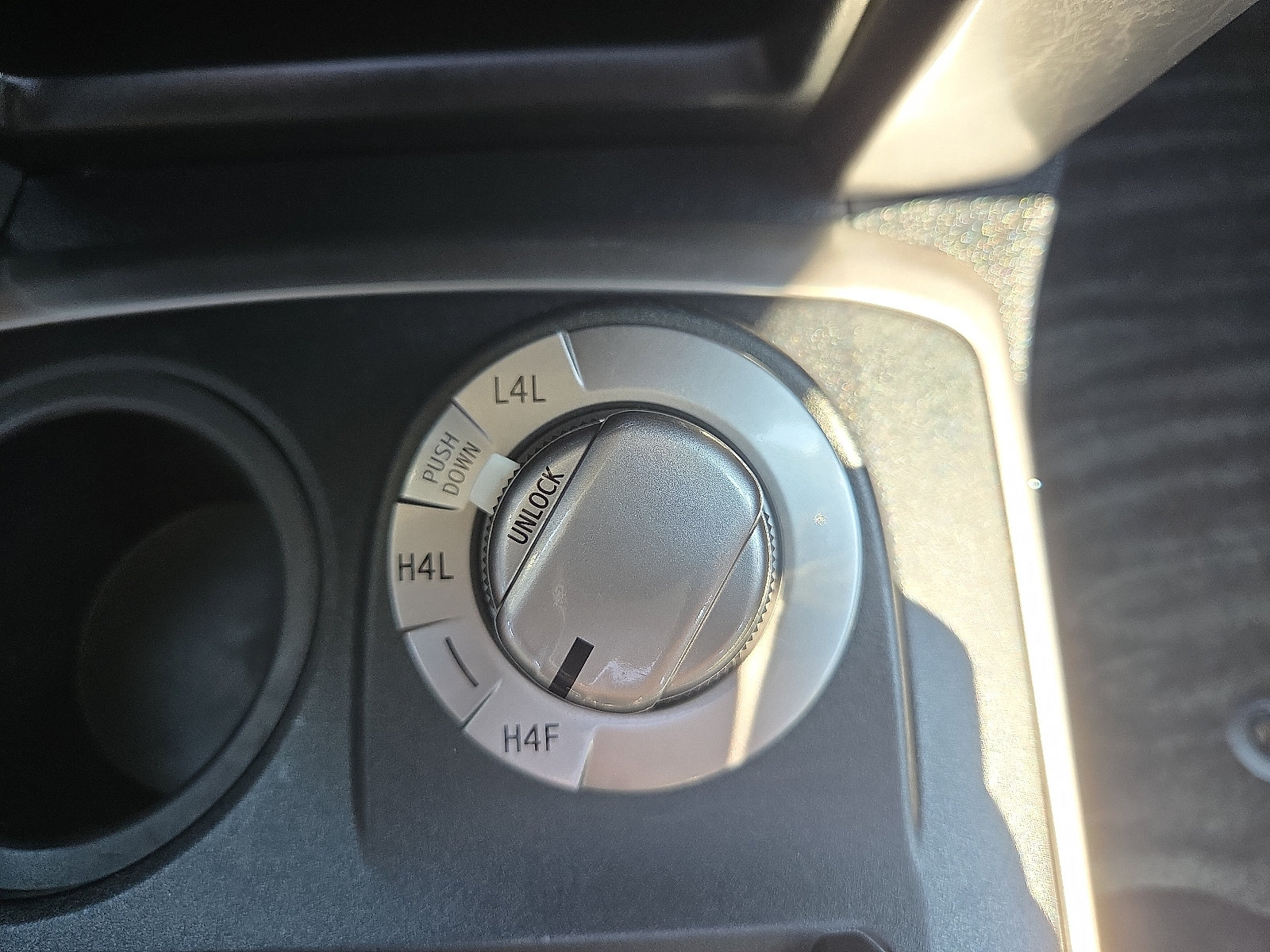 Used 2016 Toyota 4Runner Limited AWD/4WD image 20