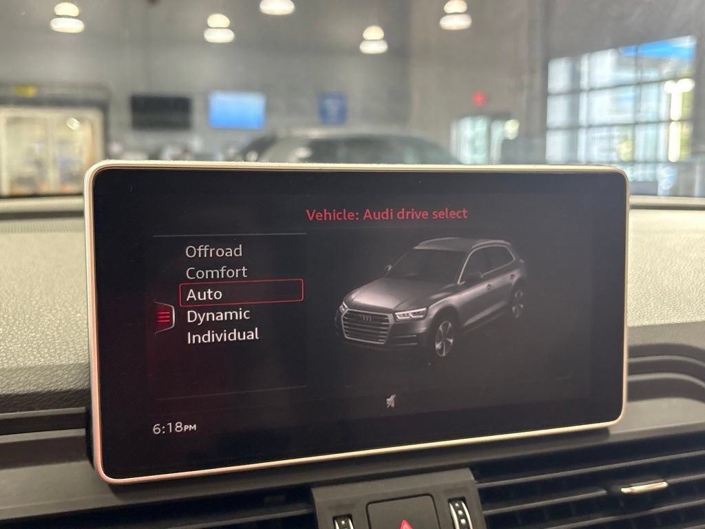 Used 2018 Audi Q5 2.0T Premium Plus w/ Premium Plus Package AWD/4WD image 16