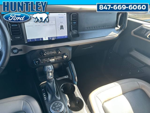Used 2023 Ford Bronco Wildtrak AWD/4WD image 13