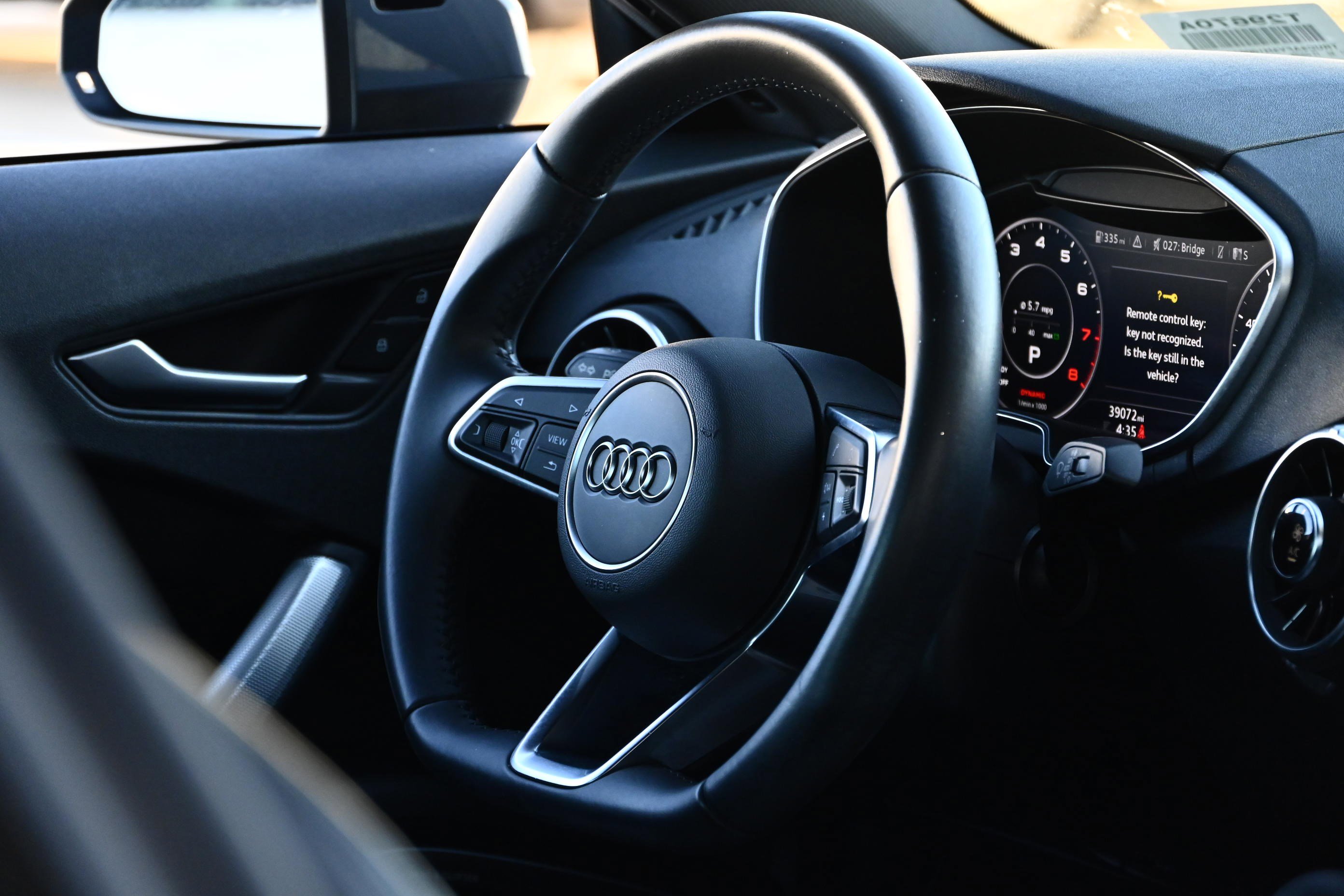 Used 2017 Audi TT 2.0T image 23