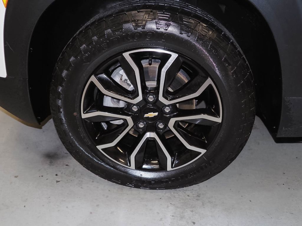 Certified 2023 Chevrolet TrailBlazer ACTIV w/ Sun and Liftgate Package image 35