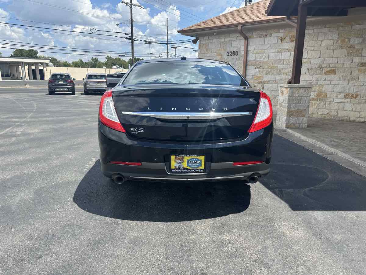 Used 2016 Lincoln MKS AWD w/ Equipment Group 101A image 4