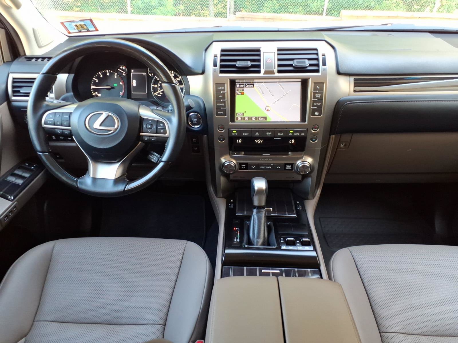 Certified 2021 Lexus GX 460 Premium w/ Premium Package AWD/4WD image 5