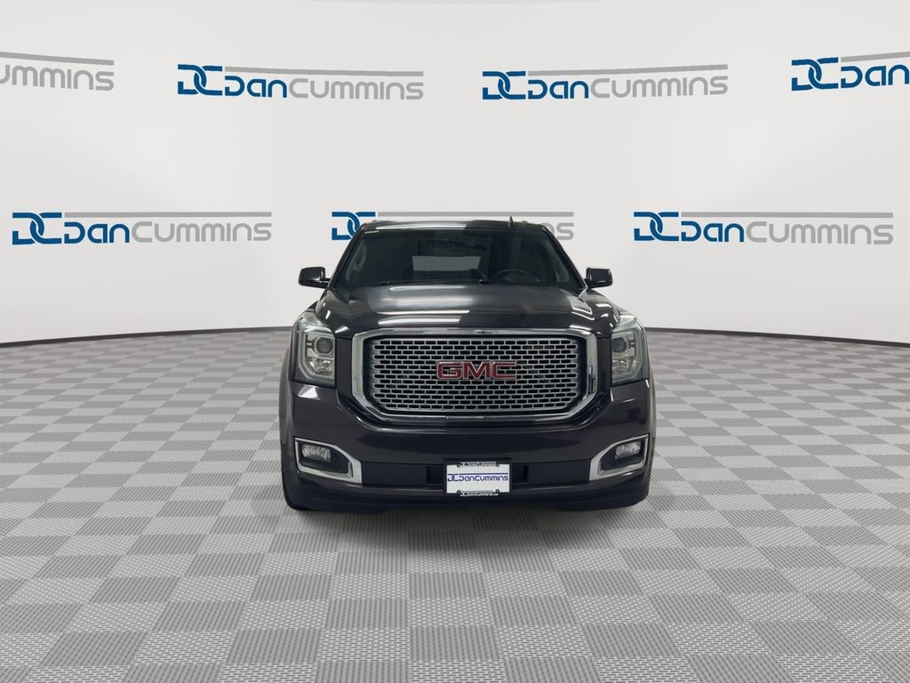 Used 2015 GMC Yukon XL Denali w/ Touring Package AWD/4WD image 3