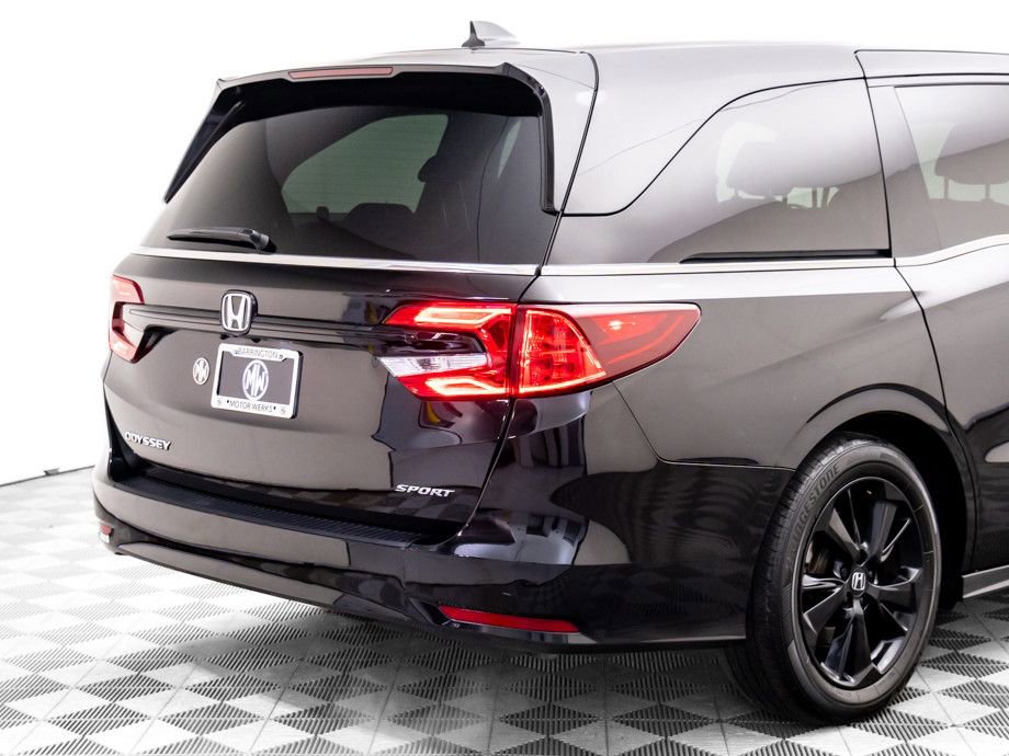 Used 2023 Honda Odyssey Sport image 36