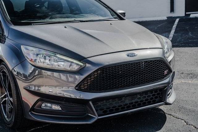 Used 2015 Ford Focus ST image 22