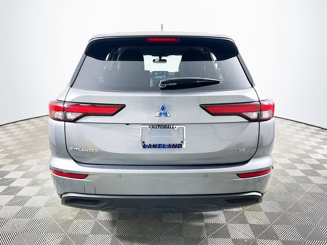 Used 2024 Mitsubishi Outlander SE FWD image 4