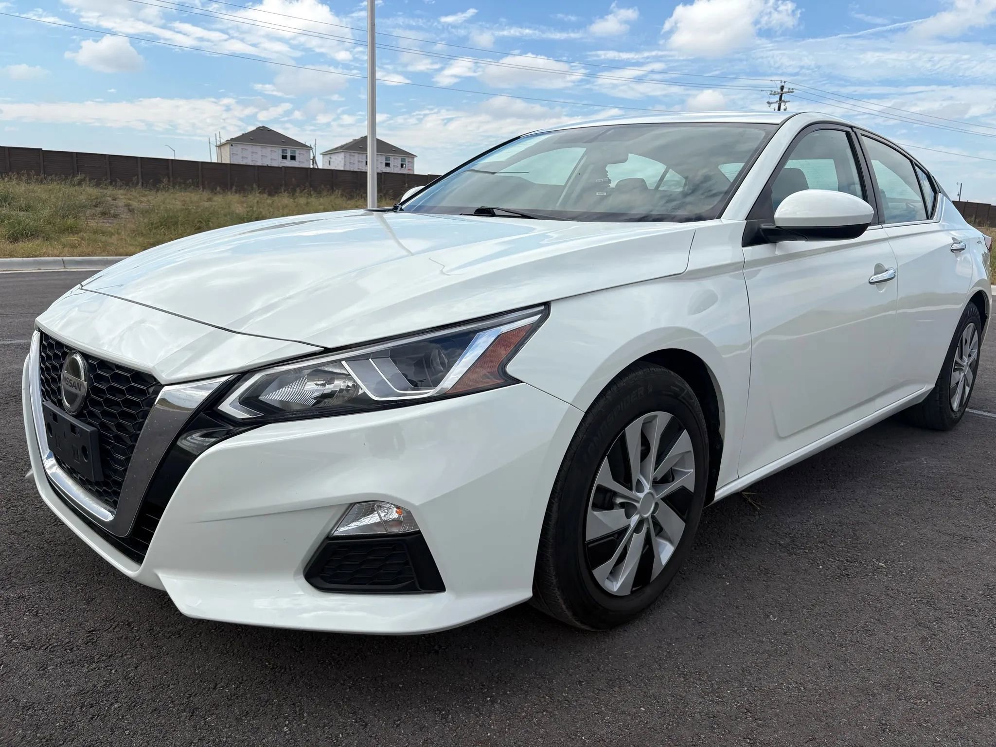 Used 2019 Nissan Altima 2.5 S image 1