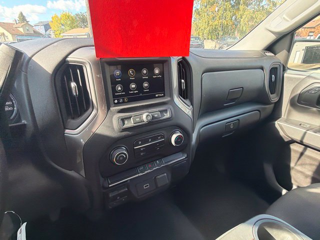 Used 2019 Chevrolet Silverado 1500 Custom w/ Custom Convenience Package AWD/4WD image 23