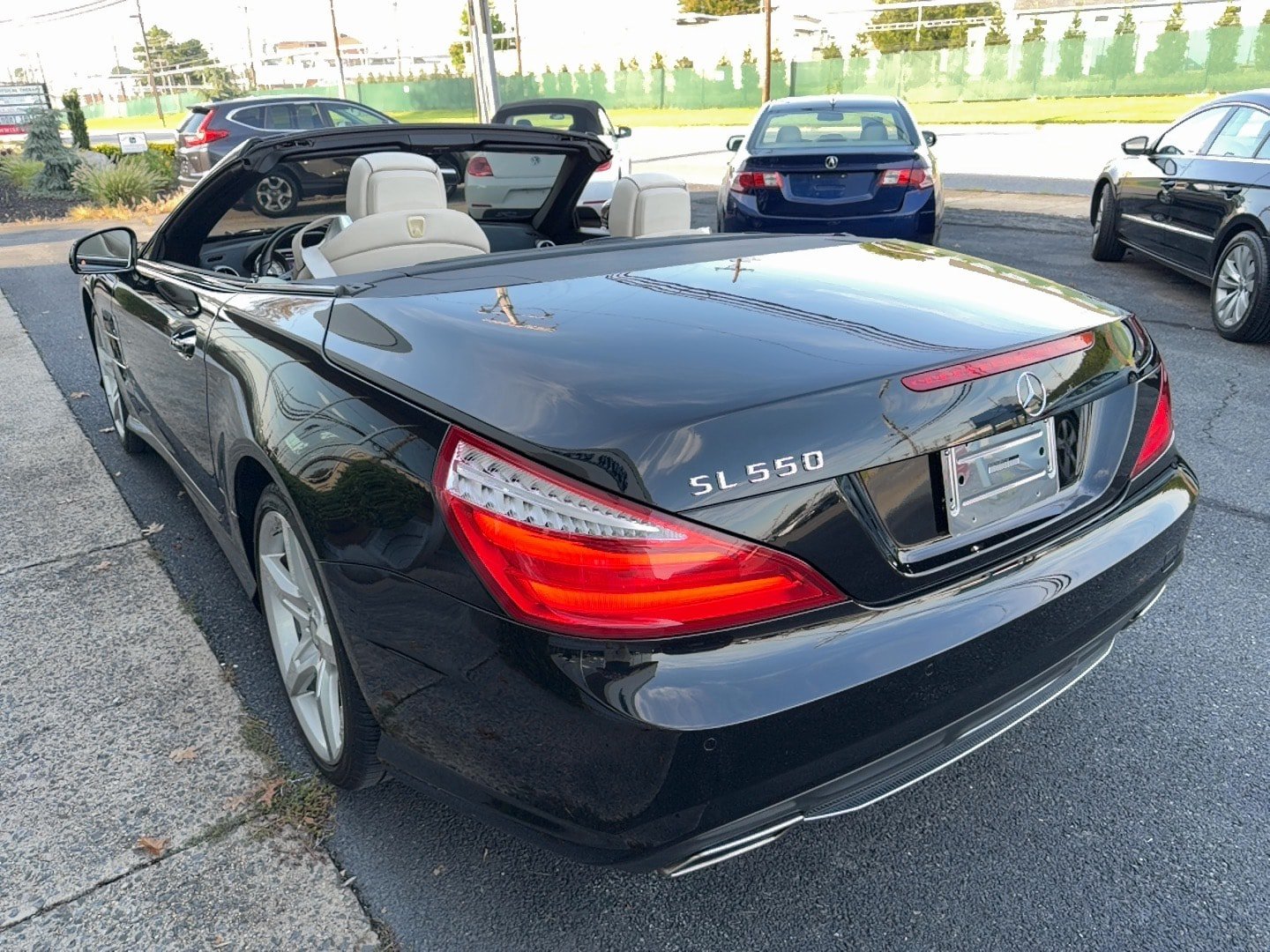 Used 2013 Mercedes-Benz SL 550 image 4