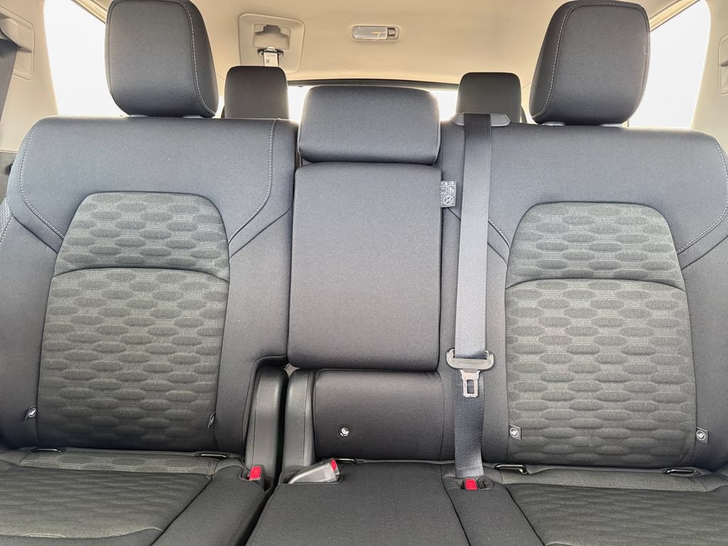 New 2026 Nissan Pathfinder SV image 16