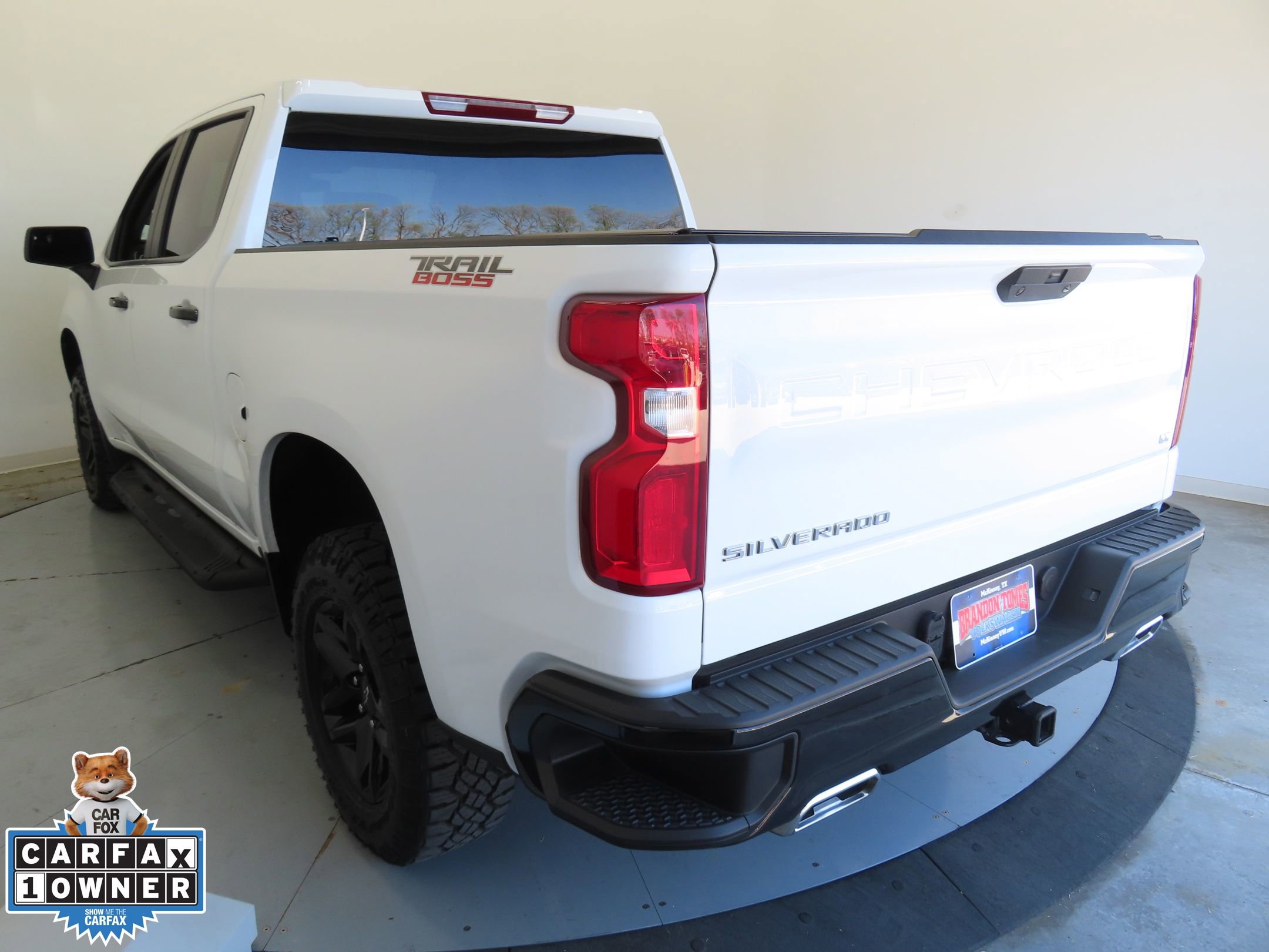 Used 2021 Chevrolet Silverado 1500 LT Trail Boss w/ Bed Protection Package image 7